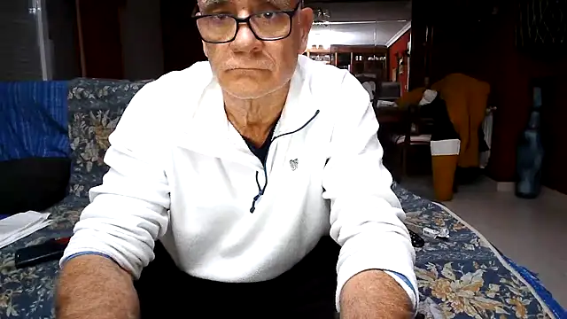 maduroguapo online show from March 7, 9:45 pm