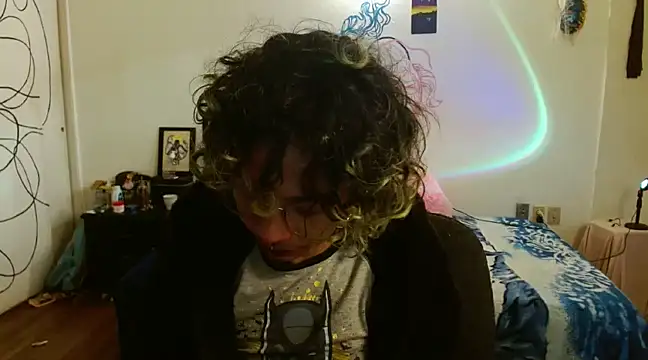 Snapshot of fenixmfx19 chatting on March 14, 7:44 pm fenixmfx19 online show from March 14, 7:44 pm