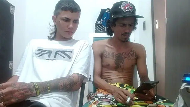 damian bottom bigcock online show from March 12, 9:45 pm