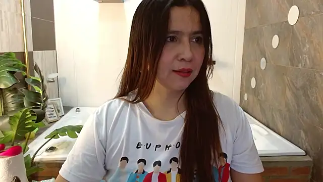 Heidy Wells online show from March 15, 12:55 pm