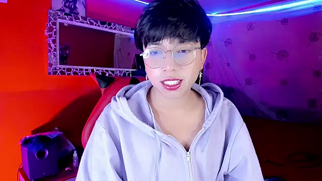 Snapshot of AnggelONfiree chatting on October 12, 8:52 pm AnggelONfiree online show from October 12, 8:52 pm