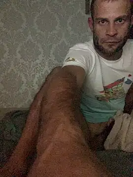 Snapshot of Zbochunec chatting on October 27, 12:04 am Zbochunec online show from October 27, 12:04 am