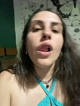 isadelasestrellas online show from October 27, 6:56 pm