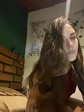 isadelasestrellas online show from April 14, 12:00 pm