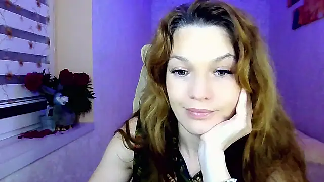 impossibleluna online show from June 5, 7:52 pm