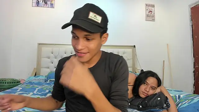 Snapshot of fenixonfire_ chatting on January 13, 8:26 pm fenixonfire online show from January 13, 8:26 pm