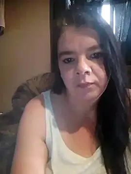 Hornyparratjie online show from April 21, 1:17 pm