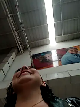 madelaine- online show from December 8, 7:54 pm