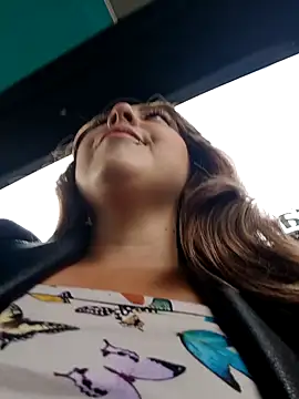 madelaine- online show from December 17, 7:59 pm