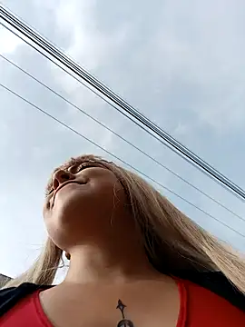 madelaine- online show from February 4, 8:49 pm