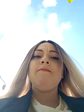 madelaine- online show from September 14, 8:08 pm