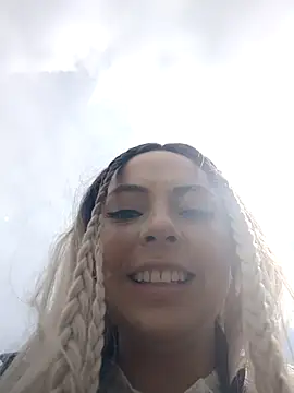 madelaine- online show from October 16, 7:04 pm