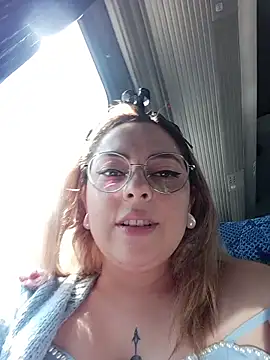 madelaine- online show from March 15, 6:58 pm