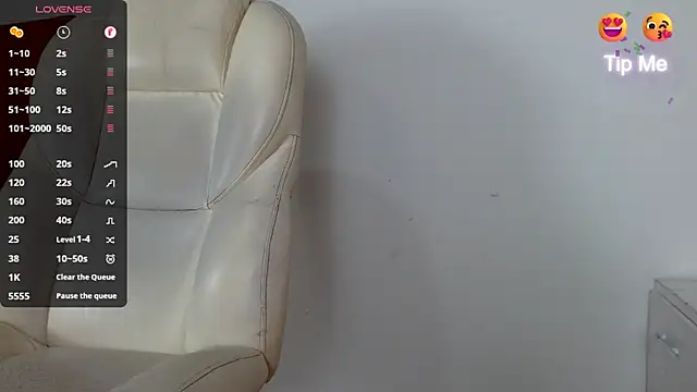 tonibelmont online show from February 17, 9:30 pm