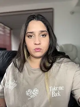 Snapshot of valentina_jonnes1 chatting on March 16, 9:37 pm valentina jonnes1 online show from March 16, 9:37 pm