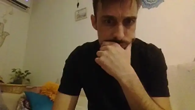 Snapshot of ELMASSIMPATICO_88_20CM chatting on March 28, 1:16 am ELMASSIMPATICO 88 20CM online show from March 28, 1:16 am