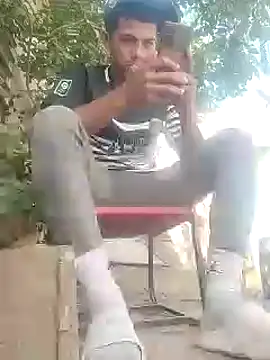 brattcumhot  online show from December 24, 3:16 pm