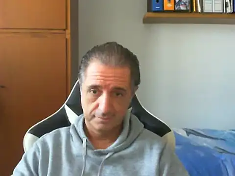 lliuk70mi online show from December 24, 1:17 pm