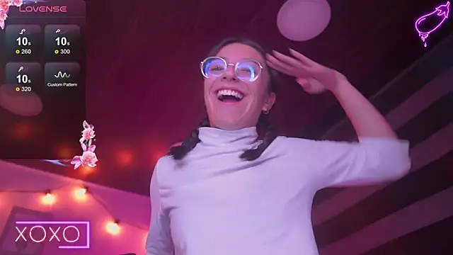 milly kenner online show from January 26, 12:37 am