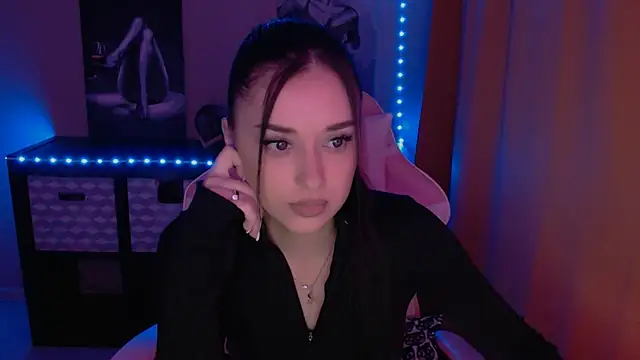 AlisaLink online show from February 15, 4:23 pm