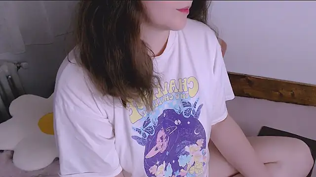 ChubbyMaia online show from April 18, 4:33 pm