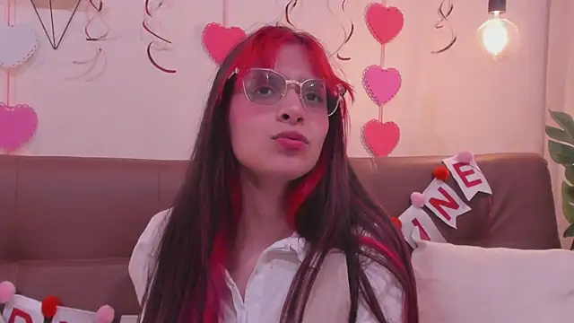 RedMeloddy online show from February 15, 8:01 pm