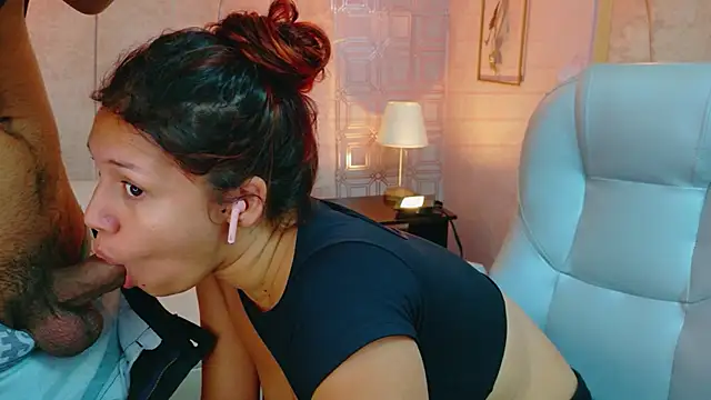 Annyeli online show from November 2, 2:41 pm