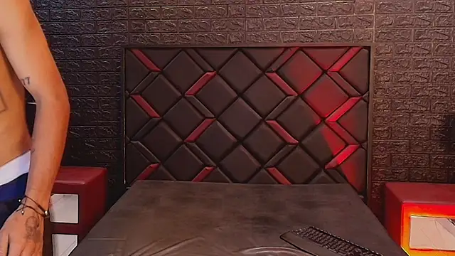 Annyeli online show from April 25, 3:20 am