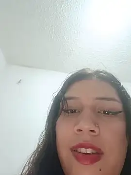 Snapshot of Annyeli chatting on June 7, 9:07 pm Annyeli online show from June 7, 9:07 pm