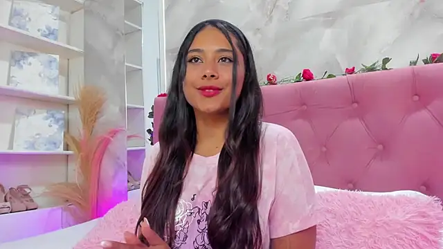 Snapshot of AnnaQueen_ chatting on September 15, 5:02 pm AnnaQueen  online show from September 15, 5:02 pm