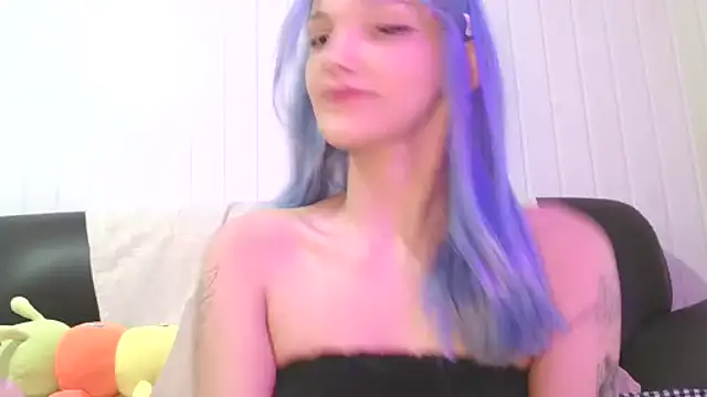 faelitababy online show from April 25, 3:53 am