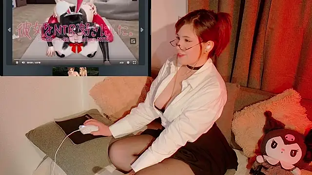 Snapshot of Amoki_Uki chatting on November 16, 10:59 pm Amoki Uki online show from November 16, 10:59 pm