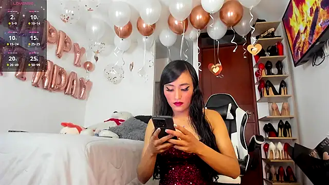 Snapshot of SophieBaker__ chatting on November 3, 4:14 am SophieBaker online show from November 3, 4:14 am