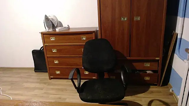 Butterfly Lily online show from February 28, 4:20 pm