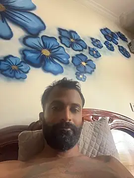 bigfatdick111 online show from June 6, 9:14 am