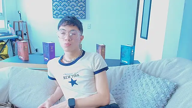 Justyn Ross online show from September 12, 8:31 pm