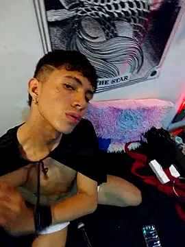 Justyn Ross online show from November 2, 3:53 am