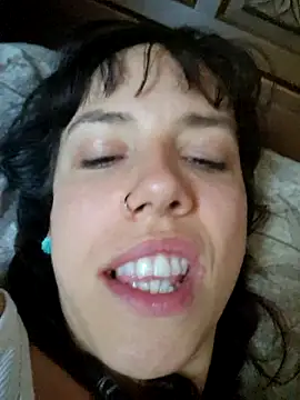 Lyrass online show from December 16, 9:47 am