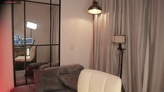 theaome online show from February 23, 10:40 pm