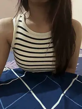  riyaahahaha  online show from January 5, 8:21 pm