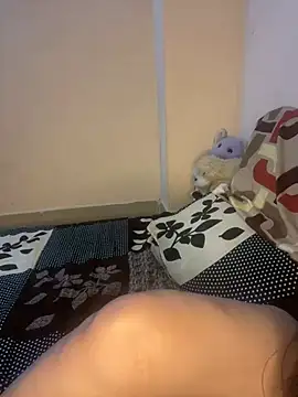  riyaahahaha  online show from February 22, 9:34 am