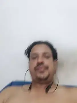 Raj1043 online show from January 2, 9:33 am