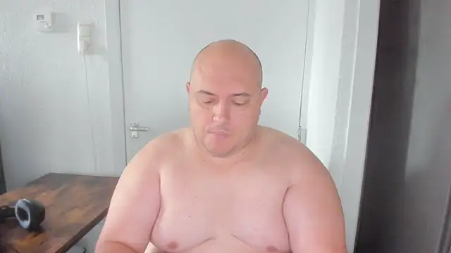 BigromeoXX online show from January 12, 10:12 am