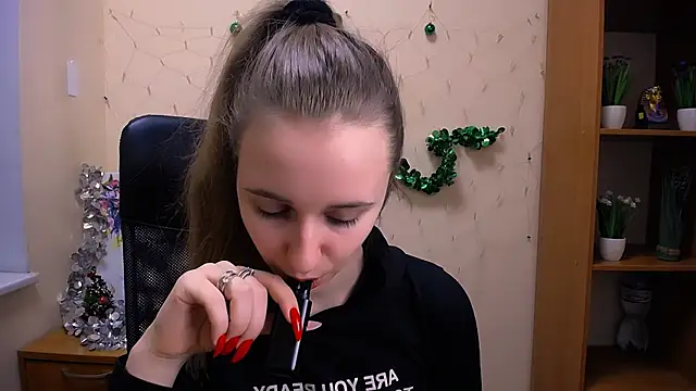  Nicole new online show from December 17, 12:54 pm