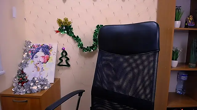  Nicole new online show from December 22, 12:05 pm