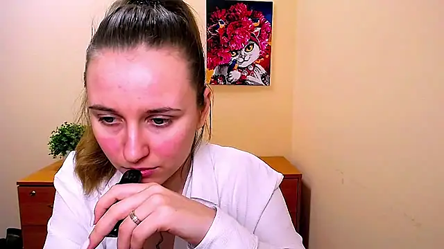  Nicole new online show from February 27, 1:07 pm