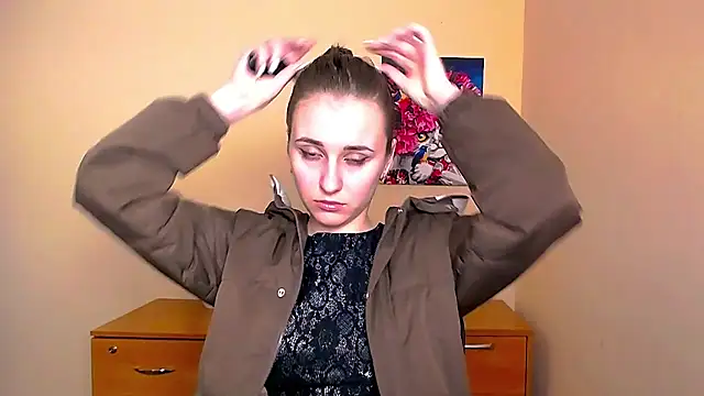  Nicole new online show from March 15, 1:40 pm