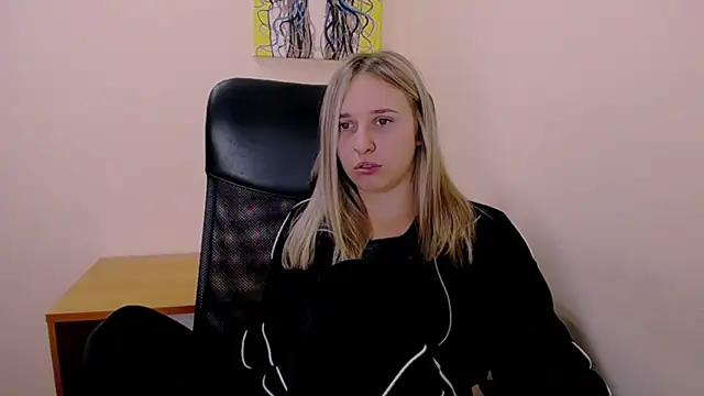  Nicole new online show from September 27, 7:57 am