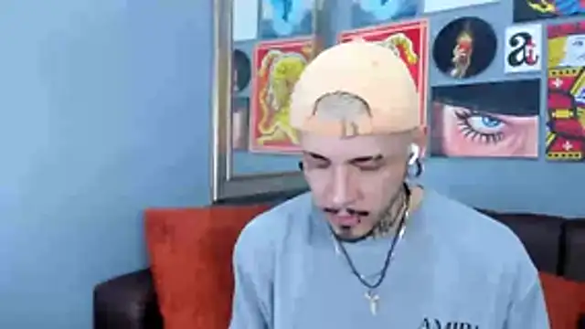 MurdockH online show from February 5, 8:13 pm