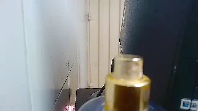 sexy lady 0 online show from December 2, 6:43 pm